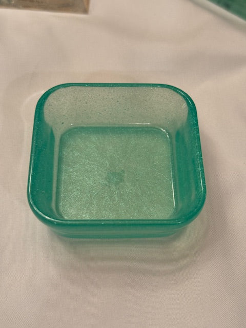 Resin bowl - square shaped